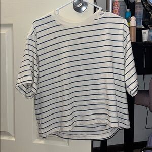 American Eagle Outfitters Cream and Blue Striped Tee